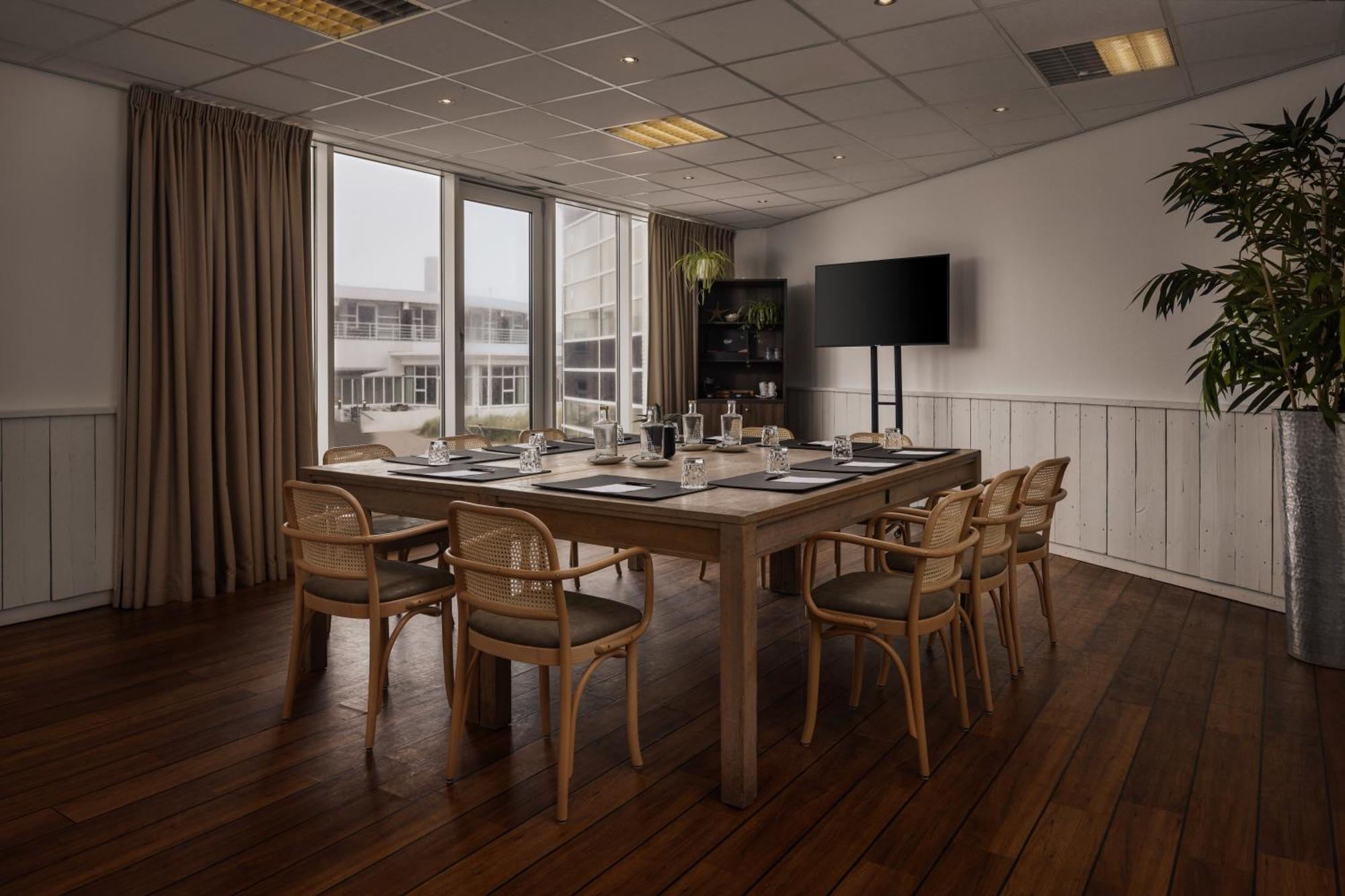 Westcord Strandhotel Seeduyn Vlieland Exterior photo