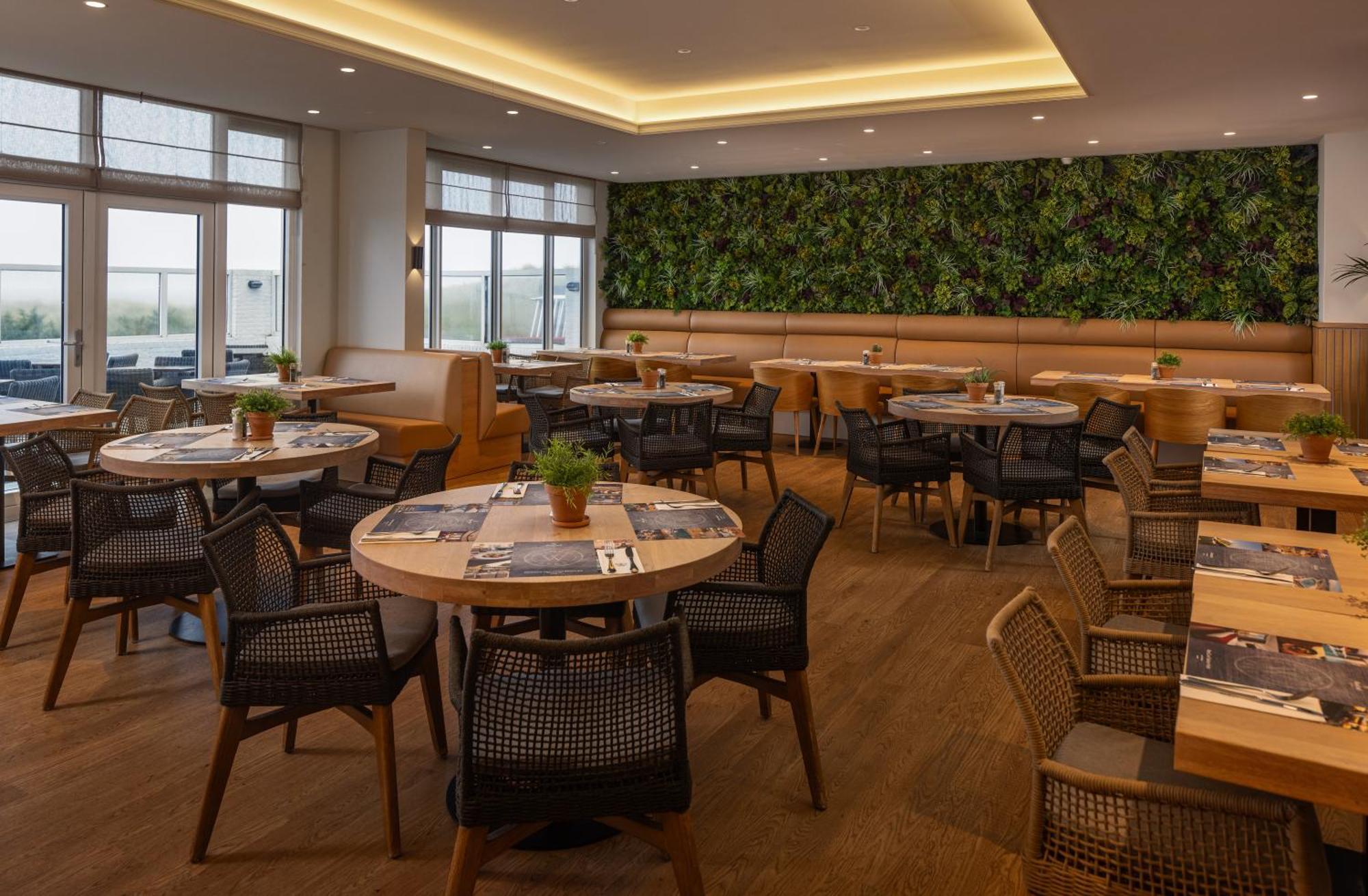 Westcord Strandhotel Seeduyn Vlieland Exterior photo
